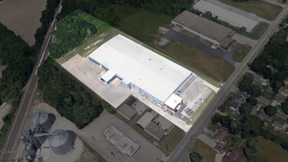 WAREHOUSE INVESTMENT OPPORTUNITY: 1303 East Voorhees Street, Danville, IL 61832